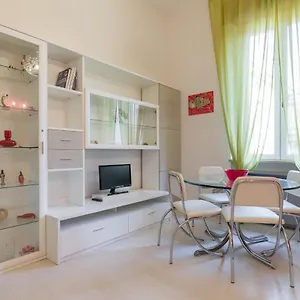 sunny-home-verona.hotelinveneto.com/